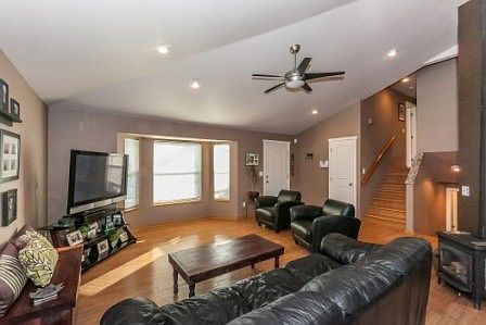 2nd image of 1708 91st Dr SE