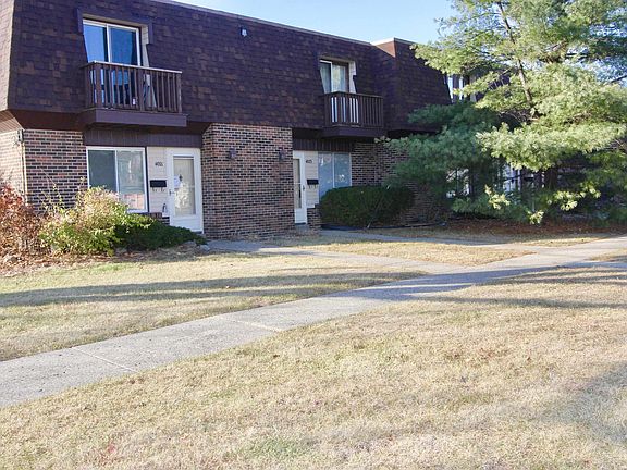 3rd image of 4023 N Westport Ct
