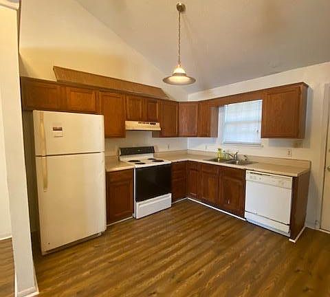 3rd image of 950 Donleen St APT 6
