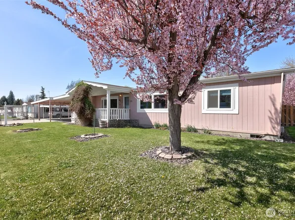 150 Four Hills, Yakima, WA 98908