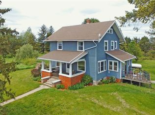 493 310th St, Perry, IA 50220