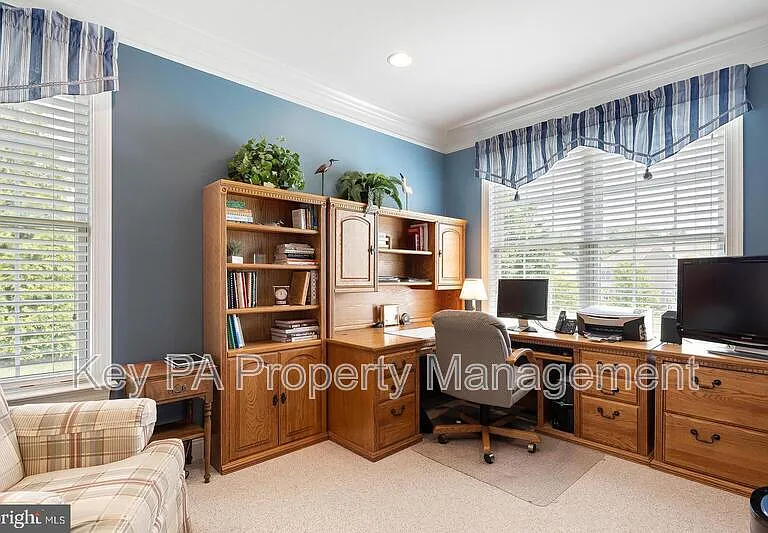 155 Harrogate Dr — Photo 34