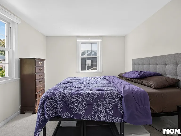 25 Surrey Ln — Photo 17