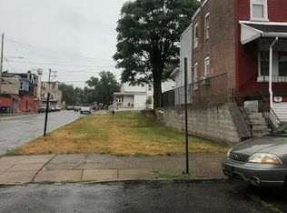 830 W 8th St, Chester, PA 19013