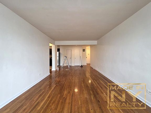 4th image of 1625 Rockaway Pkwy APT 3E