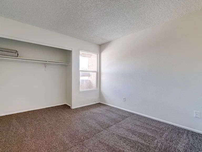 2696 N 43rd Ave #33C — Photo 16