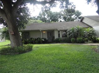 5228 Nichols Dr E, Lakeland, FL 33813