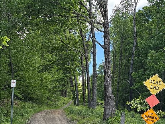 2nd image of 98 Wooliver Rd #35