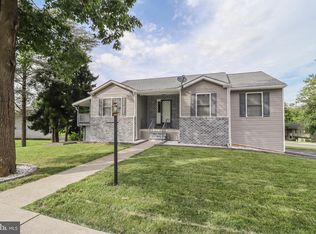 75 S Poplar St, Manchester, PA 17345