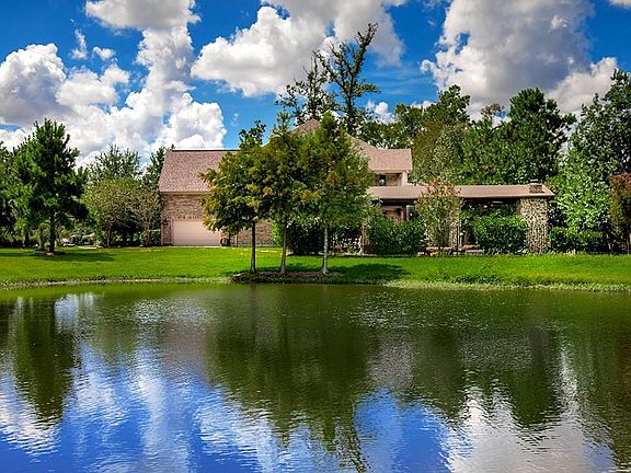 4th image of 99 W Hullwood Cir