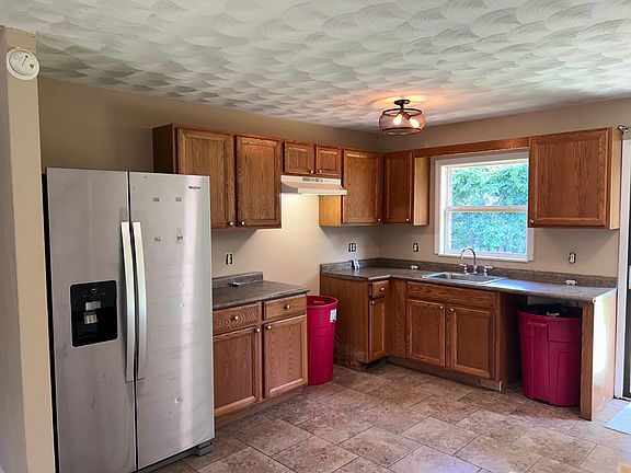 3rd image of 1344 Par Ave