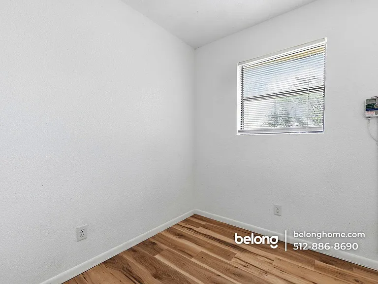 3103 Honeysuckle Cir #B — Photo 21