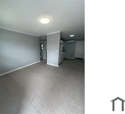 2371 Edwin St NE #C — Photo 5