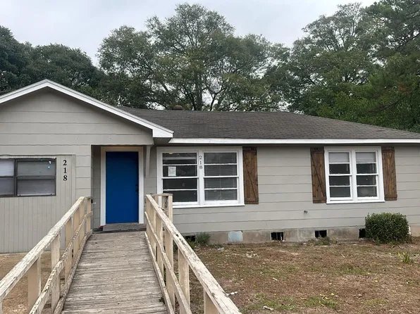 218 E Morris St, Jasper, TX 75951