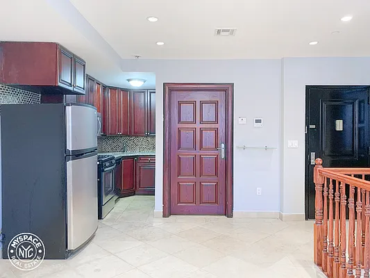 Rented by MySpaceNYC | media 1