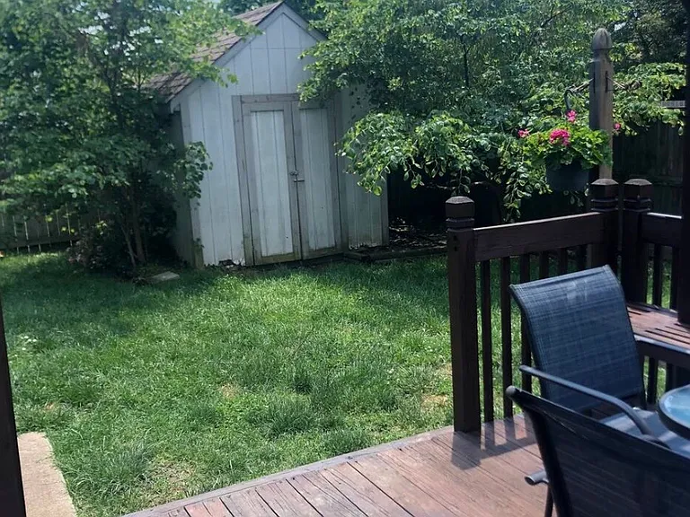 1117 Narrow Ln — Photo 15