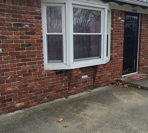 2nd image of 8405 W Fairview Dr