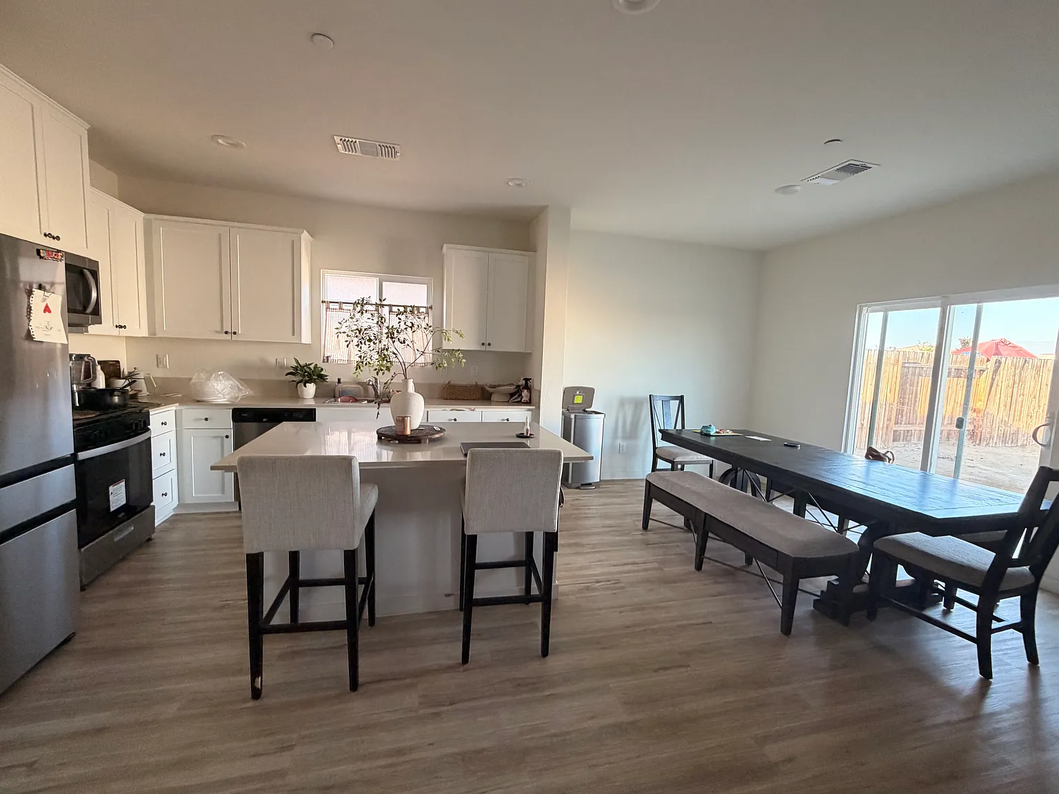 6805 Crawley Ct — Photo 4
