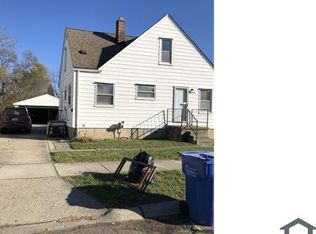 21808 Cyman Ave, Warren, MI 48091