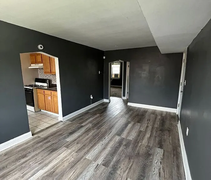 5343 Nelson Ave #2 — Photo 8