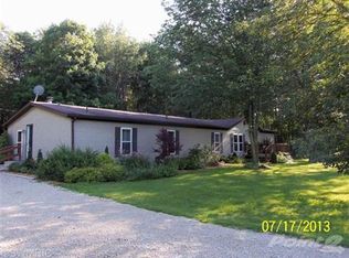 9346 Branch Rd, Watervliet, MI 49098