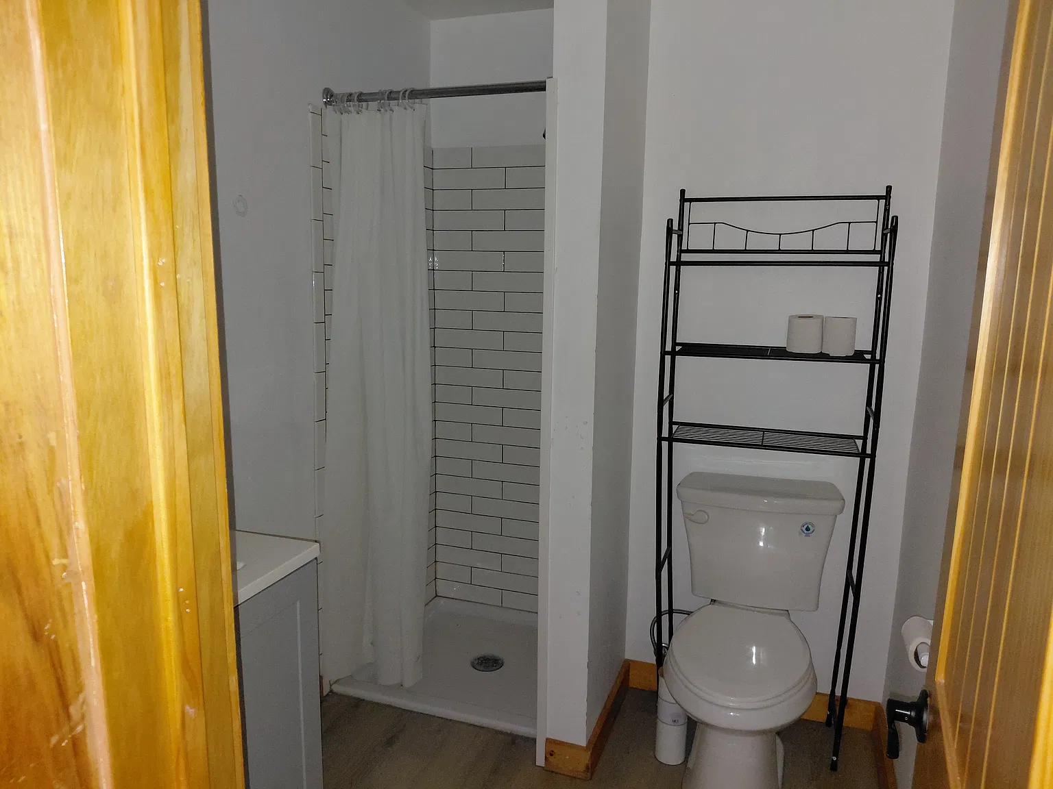 2 bed, 1000 sqft, $850 — Photo 3