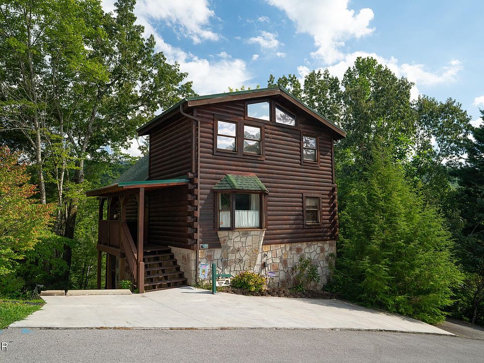 1st image of 317 Brown Wren Way