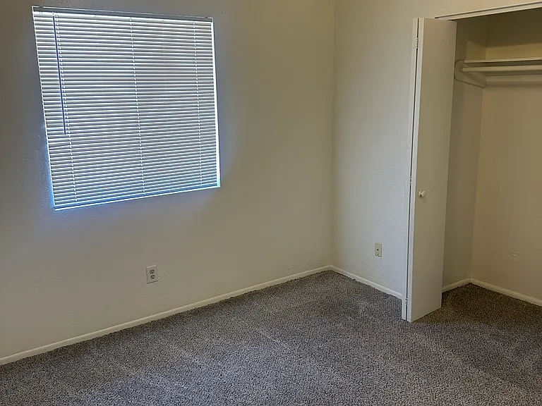 1641 E Aspen St #6 — Photo 6