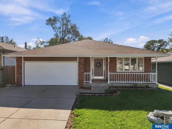 5331 Linden St, Lincoln, NE 68516