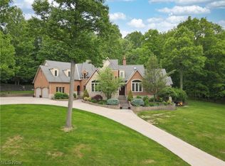 1798 Great Run Ln, Akron, OH 44333