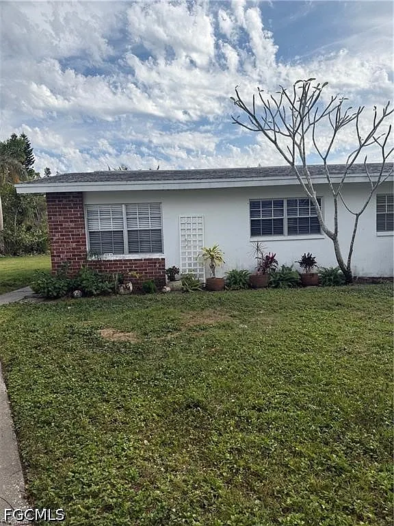 2 bed, 1.0 bath, 631 sqft, $1,480 — Photo 1