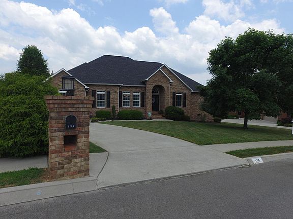 3rd image of 135 Deerfield Ct #9