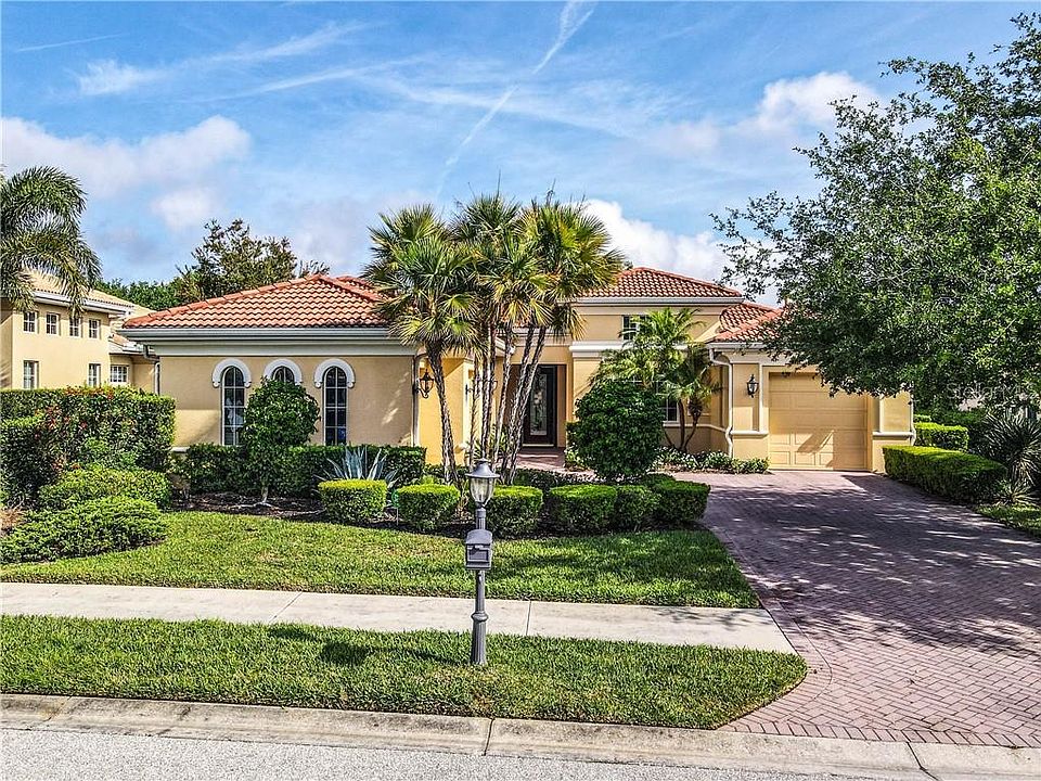 1st image of 262 Montelluna Dr
