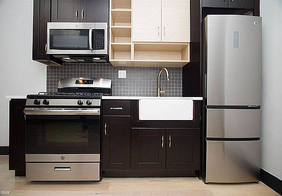 2nd image of 148 Meserole St #3