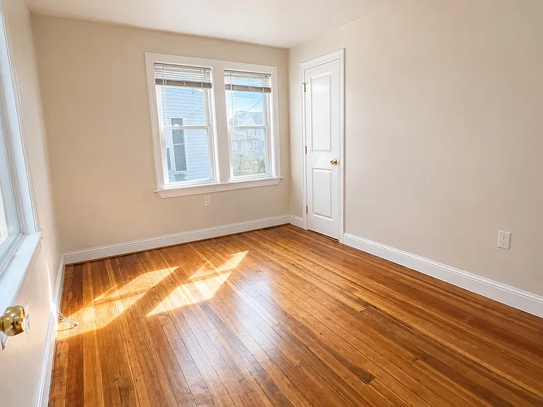 1173 Sea St #1 — Photo 2