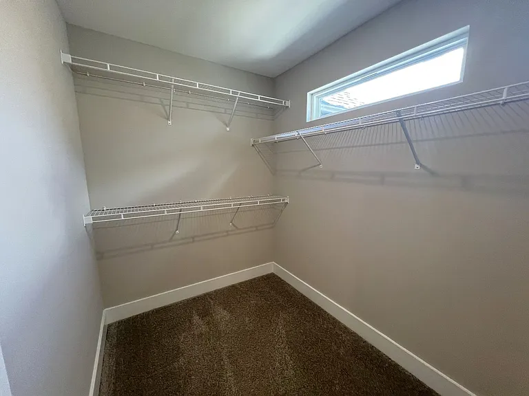 304 Lynwood Station Blvd — Photo 15
