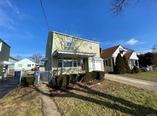 2926 Niagara Ave, Niagara Falls, NY 14305