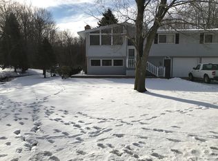 1085 Porter Rd, Norton Shores, MI 49441