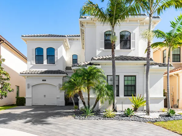 16202 Cabernet Drive, Delray Beach, FL 33446
