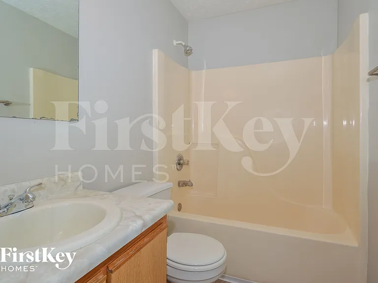 4030 Harmony Dr — Photo 13