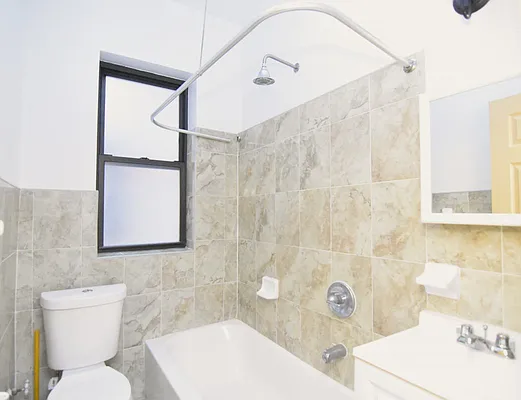 Rented by Bohemia Realty Group | media 5