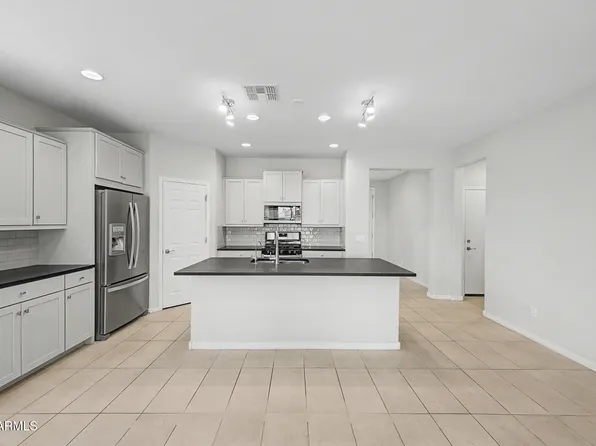 25932 W QUAIL Avenue, Buckeye, AZ 85396