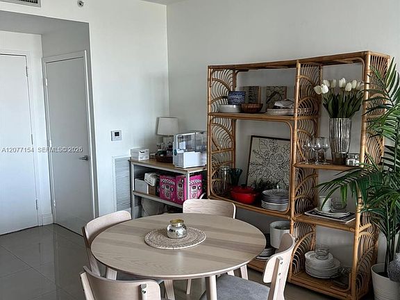3rd image of 90 SW 3rd St APT 1909