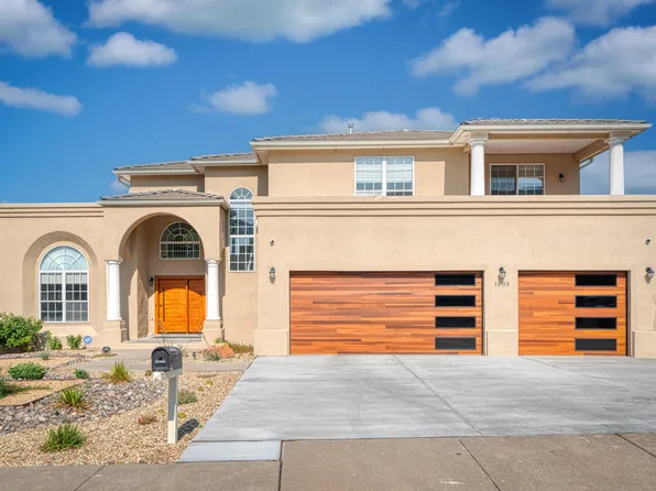 1605 Valdez Dr NE, Albuquerque, NM 87112