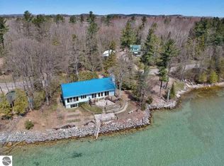 3729 S Lee Point Rd, Suttons Bay, MI 49682
