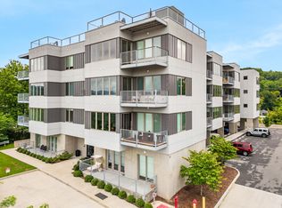 411 Fairpoint St #305, Chattanooga, TN 37405