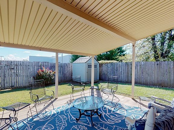 4th image of 4037 Kensington Pl