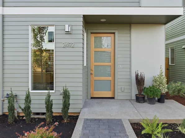 2492 SE 67th Ave, Portland, OR 97206