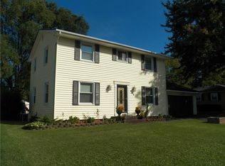 420 Cascade Pl, Rochester, NY 14609