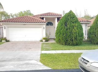 7443 Parkside Ln, Margate, FL 33063